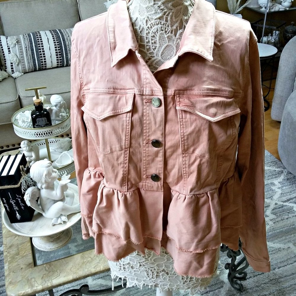 ULTRA FEM RUFFLED Stretch JACKET Lane BRYANT